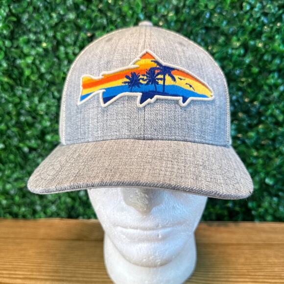 Local Crowns Fish Collection Island Views Trucker Snapback Hat Heathered Gray - Picture 1 of 7